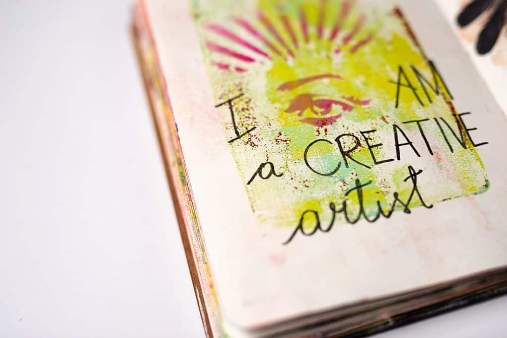 EXAMPLE OF SILENCING THE INNER CRITIC WITH ART JOURNALING