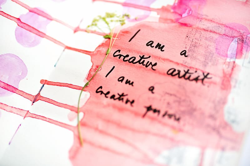 MINDFUL ART JOURNAL WITH POSITIVE AFFIRMATIONS