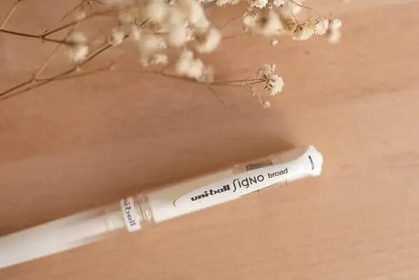 uni ball signo art journaling pen